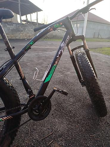 velosıped: Velosiped tecılı satılır ona görə qiyməti aşağı qoyulub' fat bikedir' — 4