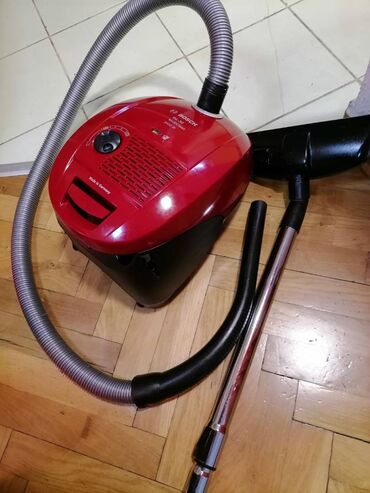 Klasični usisivači: Usisivac PHILIPS na kesu. dobar kompletan. 2400 w Vuce kao lud — 9