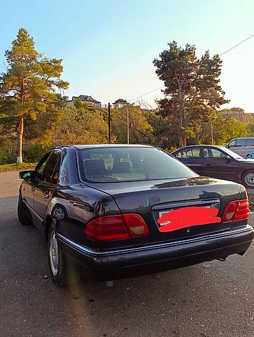 bakida traktor işi: Mercedes-Benz 230: 2.3 l | 1997 il Sedan — 6