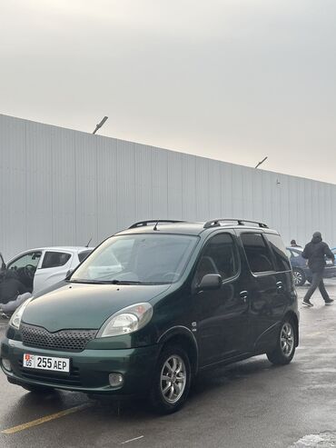 Toyota: Toyota Yaris Verso: 2000 г., 1.5 л, Механика, Бензин, Универсал — 3