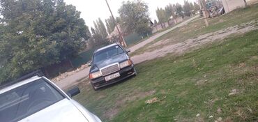 приборная панель бмв е34: Mercedes-Benz W124: 1989 г., Седан