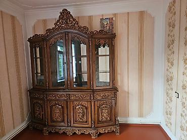 el misari: Klassik üslubda taxta bufet-vitrin - Material: tam ağac (taxta — 1