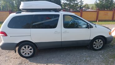 Toyota: Минивэн Toyota Sienna. Удобный и вместительный автомобиль, подходящий