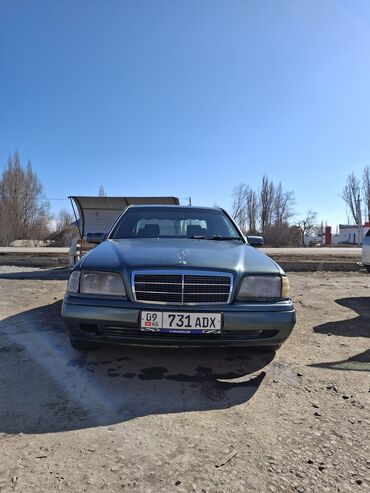 Mercedes-Benz: Mercedes-Benz 220: 1994 г., 1.8 л, Механика, Бензин, Седан