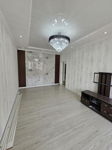 элитка 3 комнатная: 3 комнаты, 81 м², Элитка, 9 этаж, Косметический ремонт