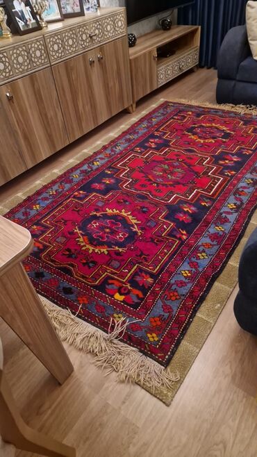 uqolnik qiyməti: Xalça Dekorativ, Azərbaycan, Kredit yoxdur