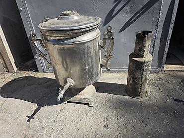 işlənmiş samovar: Klassik köhnə tip samovar - Material: metal korpus, iki tərəfli — 2
