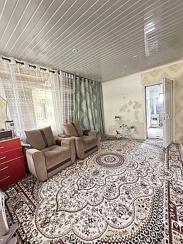 Продажа коттеджей и домов: 🏡 Срочно продается дом в ж/м Калыс-Ордо! ✨ Просторный и уютный дом — 16