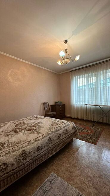 Продажа квартир: 160 м², 4 комнаты