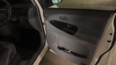 Toyota: Toyota Estima: 2002 г., 3 л, Бензин, Минивэн — 9