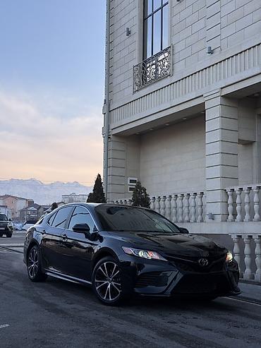 Toyota: Toyota Camry: 2019 г., 2.5 л, Автомат, Бензин, Седан — 2