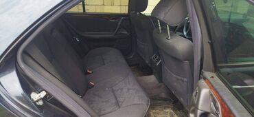 Mercedes-Benz: Mercedes-Benz 240: 2.4 l | 1998 il Sedan — 6