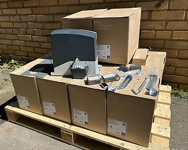 Откатные ворота: Моторчик для автоматизации откатных ворот массой до 1 000кг. Двигатель — 5