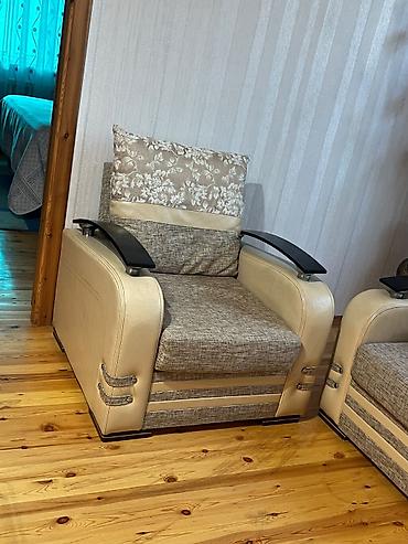 Гостиные гарнитуры: Qonaq otağı üçün yumşaq mebel dəsti - Dəst: 1 ədəd ikiyerli divan — 2