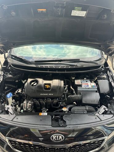 Kia: Kia Cerato: 2 l | 2018 il Sedan — 3