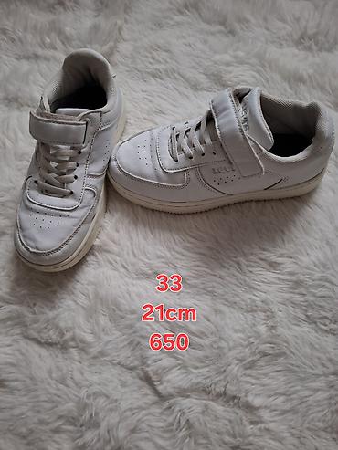 Patike: Polovna i nova obuca — 1