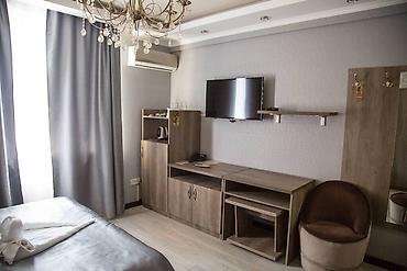 Аренда зданий: Сдаётся элитное отдельностоящее здание в центре Бишкека 800 м2 со — 12