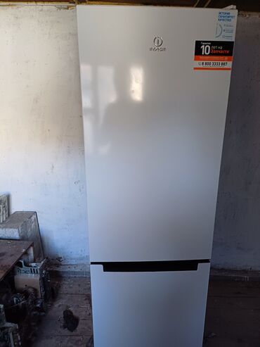 айфон 7обмен: Холодильник Indesit, Б/у, Двухкамерный