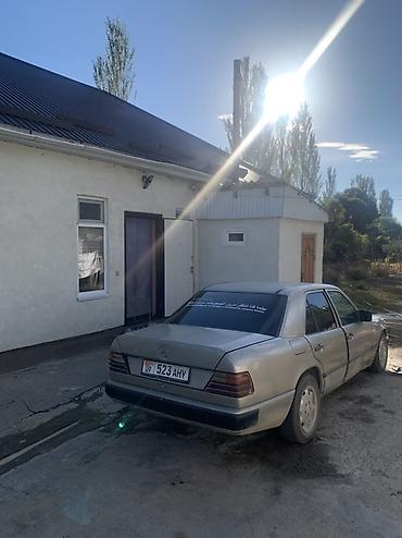 Продажа авто: Mercedes-Benz W124: 1986 г., 2.5 л, Механика, Седан — 3