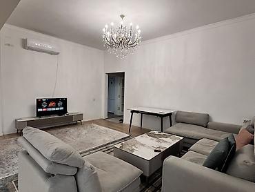 закрытая: 3 комнаты, 100 м², Элитка, 8 этаж — 1