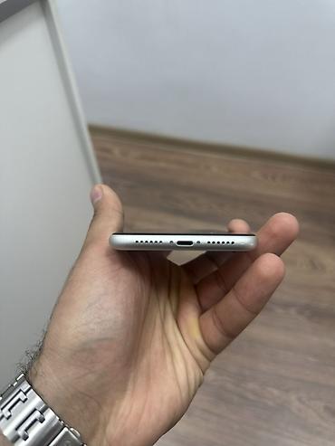iphone 11 ilə barter: IPhone 11, Ağ, Face ID — 7