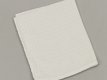 Home Decor: PL - Towel 38 x 33, color - White, condition - Good