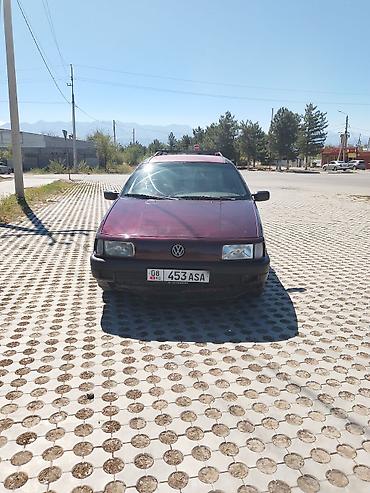 j 5: Volkswagen Passat Variant: 1988 г., Универсал — 2