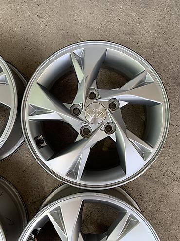 диски на аванте: Литые Диски R 15 Hyundai, Комплект, отверстий - 5, Б/у — 3