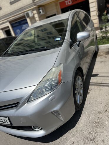 тойота гибрит: Toyota Prius: 1.8 л | 2012 г. | Универсал