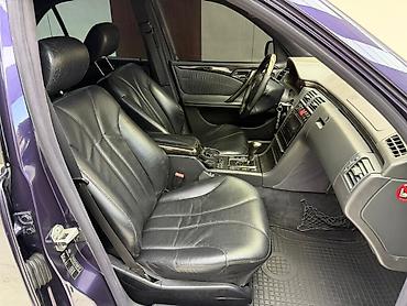 cl 63: Mercedes-Benz E-Class: 2000 г., 4.3 л, Автомат, Бензин, Седан — 10