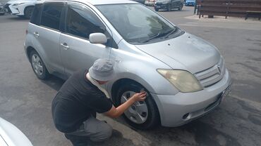 Toyota: Продаю тайоту ист 2003г.в 1.3 обьем состояние очень хорошее