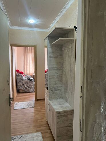 Uzunmüddətli kirayə mənzillər: Xətai rayonu,Köhnə günəşli qəsəbəsi,265 nömrəli məktəbin yanında,9 — 11