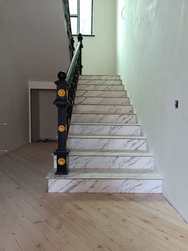 Həyət evləri və villaların satışı: 6 otaqlı, 167 kv. m, Kredit yoxdur, Orta təmir — 15