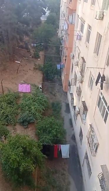Suraxanı rayonu Günəşli qəsəbəsində AB massivində 4/9 mərtəbəsində 2