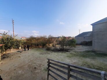 Həyət evləri və villaların satışı: Maştağa qəs. 3 otaqlı, 110 kv. m, Kredit yoxdur, Orta təmir — 3