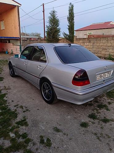 mercedes tap az: Mercedes-Benz C-Class: 1.8 l | 1998 il Sedan — 9