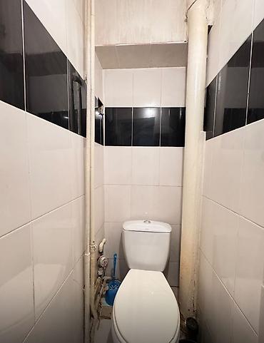 квартира азия молл: 3 комнаты, 64 м², Азия Молл Индивидуалка, 4 этаж, Требуется ремонт — 6