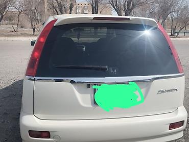 Honda: Honda Stream: 2000 г., Универсал — 3