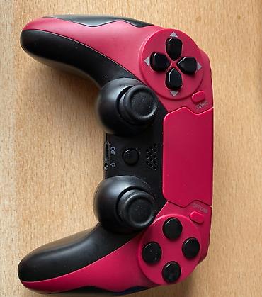joystick ps4: PS4 Slim 500 GB satılır. ✅ 500 GB daxili yaddaş ✅ 4 ədəd joystick — 5