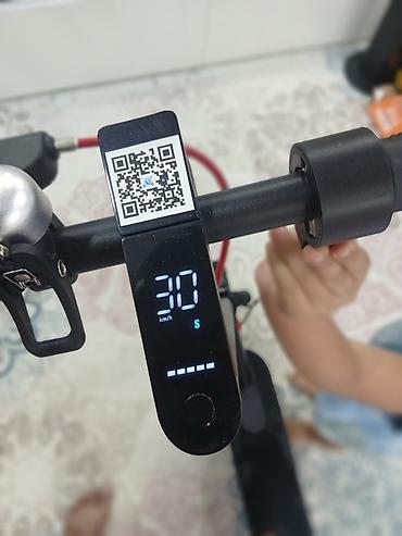 2 el scooter: Qet tezedı karobkadan sokub 1 defe yoxlamaq ucun surmusem.Baxan kımı — 1