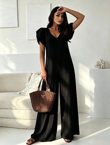 cargo: 04. Kombinezon 
L XL XXL XXXL
Cena : 2.600 dinara A — 1