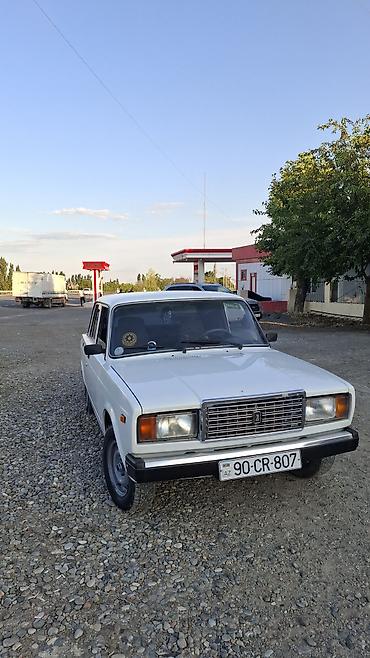 4 göz maşını: VAZ (LADA) 2107: 1.6 l | 2008 il 13319 km Sedan — 2