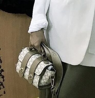 ремешки для сумок: Сумка на руки от МК Майкл корс Миниатюрная сумочка с отдельным