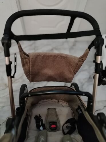 Gəzinti arabaları: Klassik gəzinti arabası, İşlənmiş, Cins: Qız, Yaş: 30 ay, Ünvandan götürmə — 6