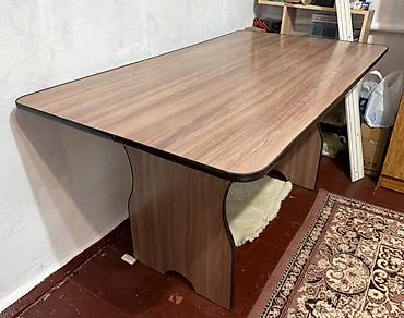 table study: 3500 сом 
продаю стол 
145*80 см
б/у в хорошем состоянии — 1