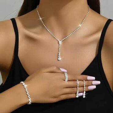 panini sat cena: Set: Earrings, Bracelet, Necklace, Material: Cubic zirconia