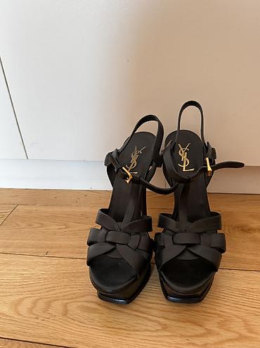 ysl ayakkabı: YSL “Tribute” platformlu qadın sandal kolleksiyası - Model: Saint — 2