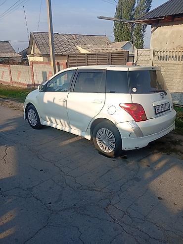 Toyota: Toyota Ist: 2003 г., Автомат, Бензин, Хэтчбэк — 2