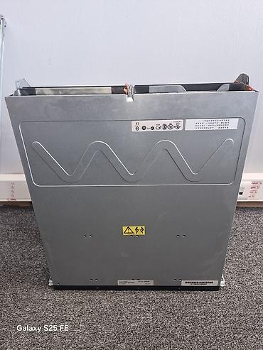 Kompüter ehtiyyat hissələri: IBM System Storage DS3400 professional server storage sistemi satılır — 2