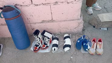кыргыз уй цена: Срочно продаётся s спортивный инвентари груша боксёрки наколенники для
